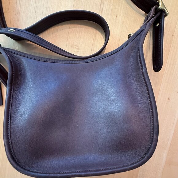 Coach 9950 - Janice - Picture 1 of 10